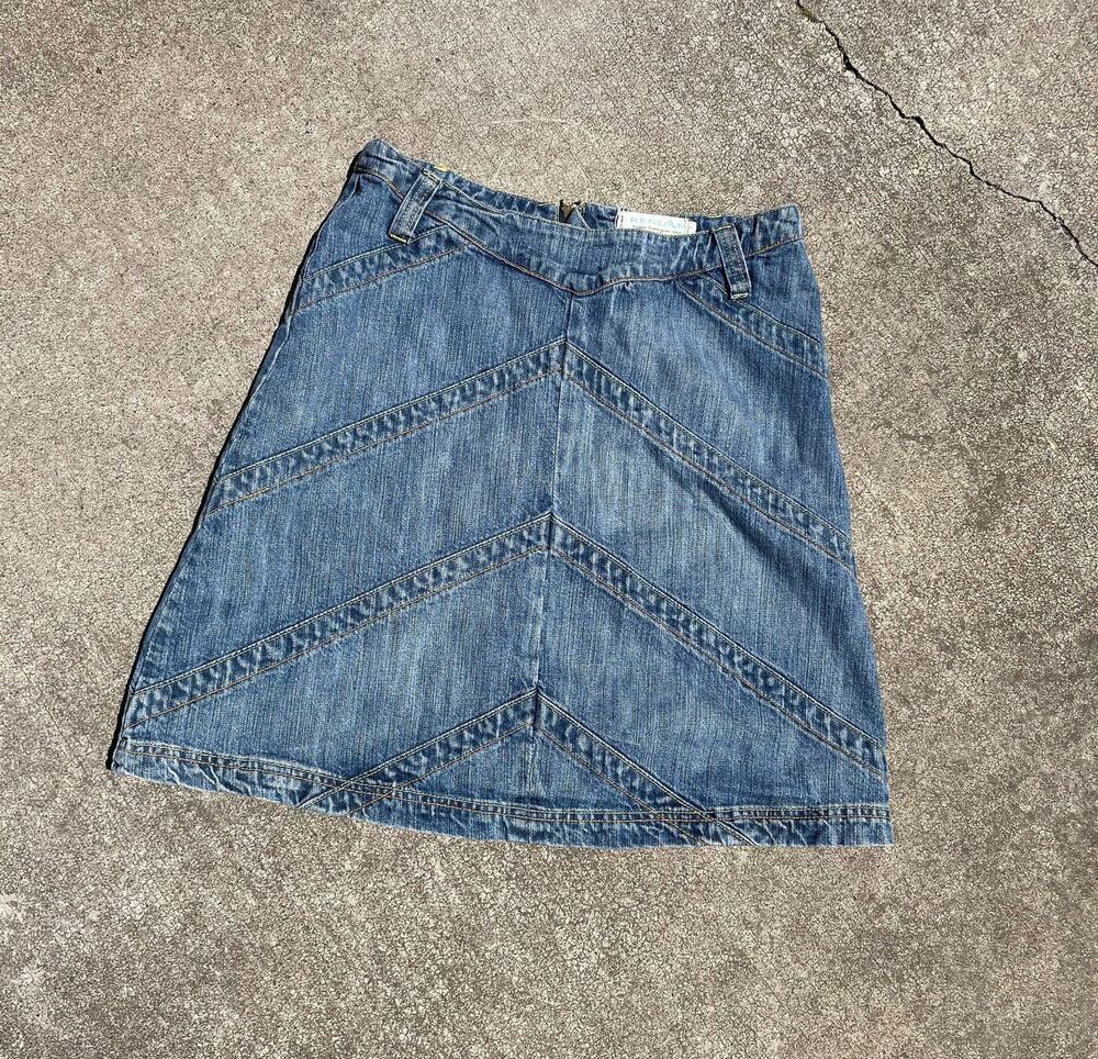 Y2K Denim Skirt European Vintage | EU Size 40 , Fits a medium